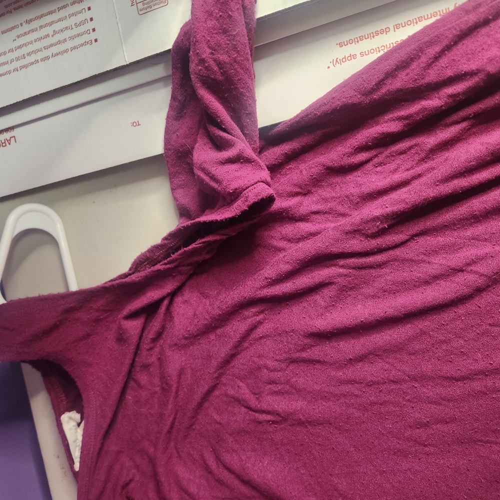 Women's‎ Purple Top - Picture 2 of 4